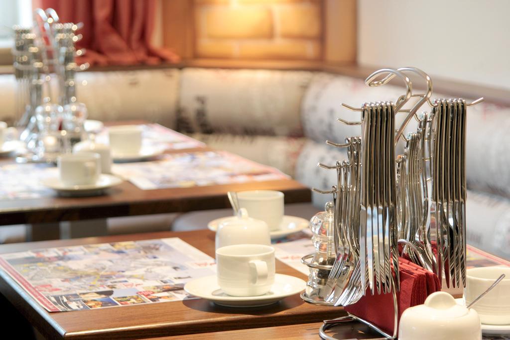 Park Hotel Sellin ภายนอก รูปภาพ