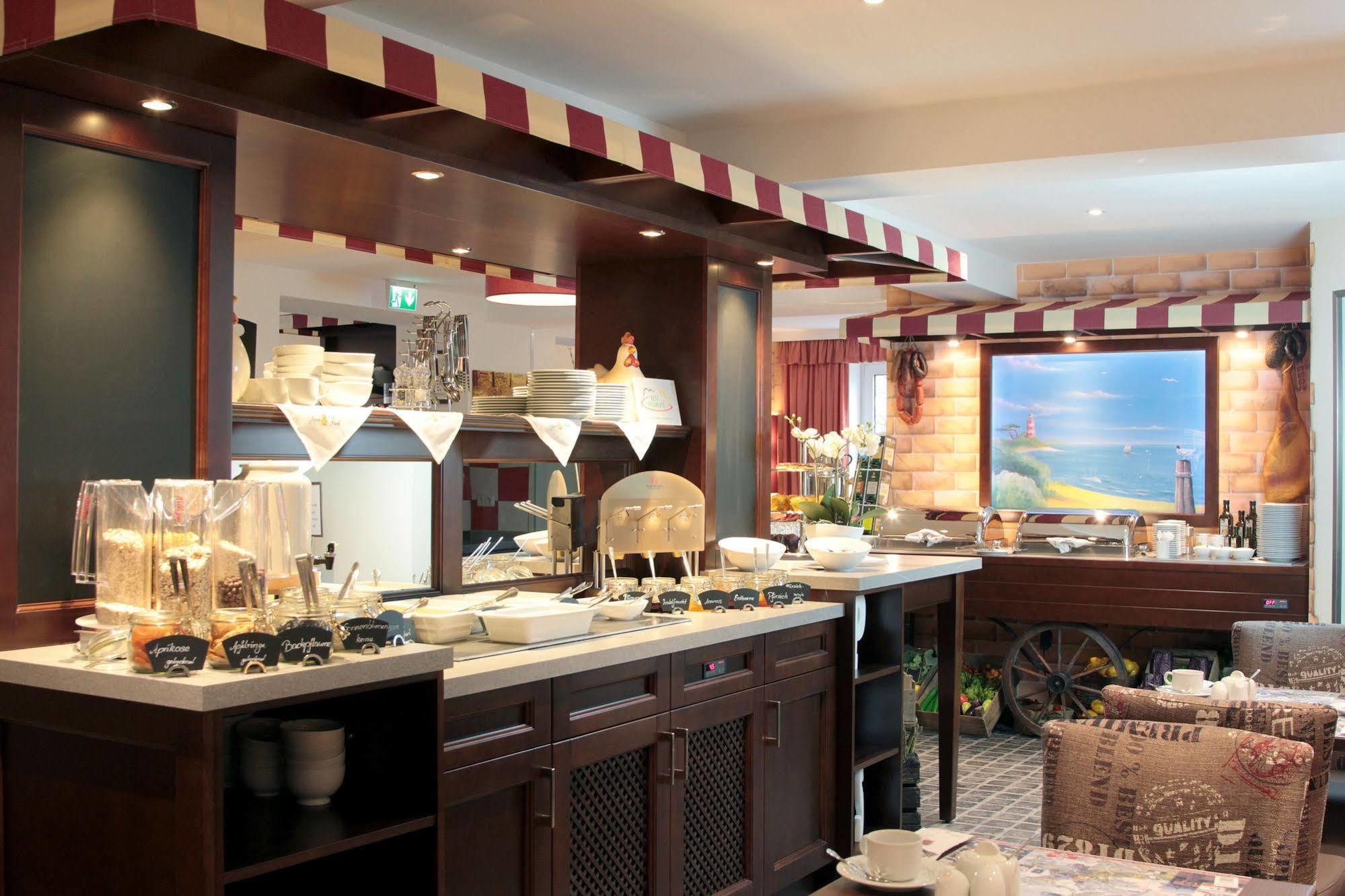 Park Hotel Sellin ภายนอก รูปภาพ